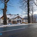 Bluesky -centrum Karpacza -obroncow Pokoju 1d ,kilka Krokow Od Deptaka Restauracji I Atrakcji * Karpacz