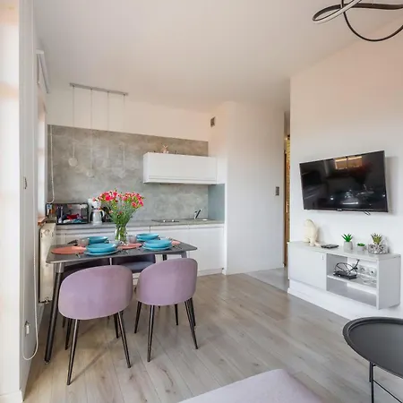 Blue Sky - W Centrum, Blisko Deptaka, Restauracji I Atrakcji Karpacza - Obroncow Pokoju 1d * Karpacz