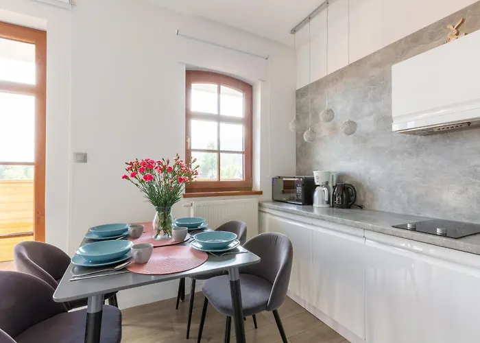 דירה Blue Sky - W Centrum, Blisko Deptaka, Restauracji I Atrakcji Karpacza - Obroncow Pokoju 1d *