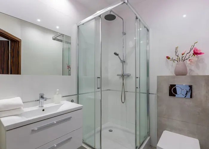 Blue Sky - W Centrum, Blisko Deptaka, Restauracji I Atrakcji Karpacza - Obroncow Pokoju 1d アパート カルパッチ